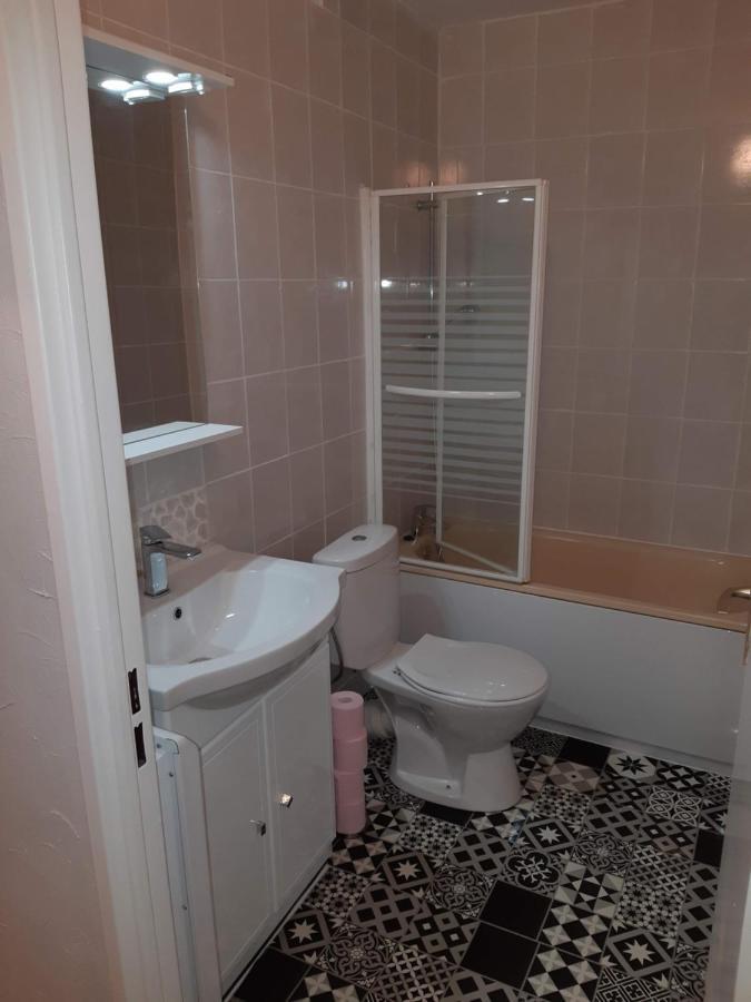 Charmant Studio Apartment *